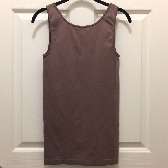 NWOT Taupe skinnytees Scoop-Neck Layering Tank, OS - Picture 4 of 5